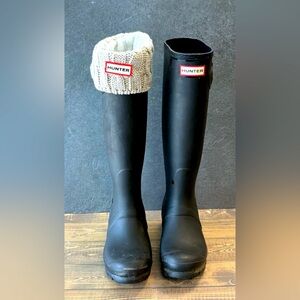 Women’s Tall Hunter Boots! Perfect for fall!